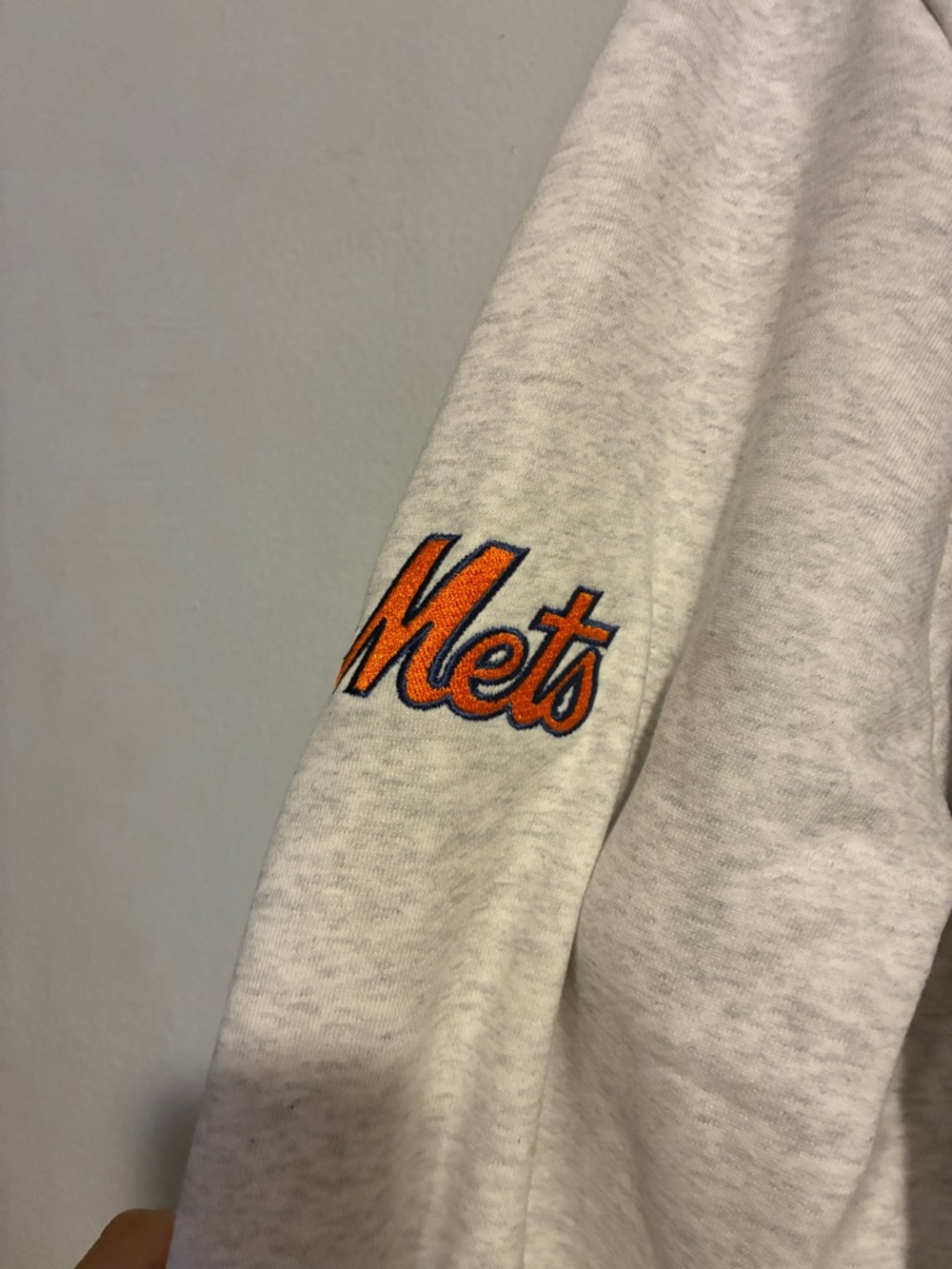 NYON Mets Metropolitan Gray Crewneck Sweatshirt with Orange & Blue NY Logo - Picture 2 of 7
